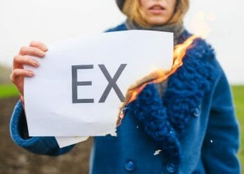10 Signs Your Ex is Never Coming Back